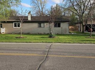 1761 W Ridge Rd, Bay City, MI 48708