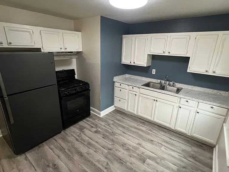 5211 Broadmoor Blvd — Photo 8