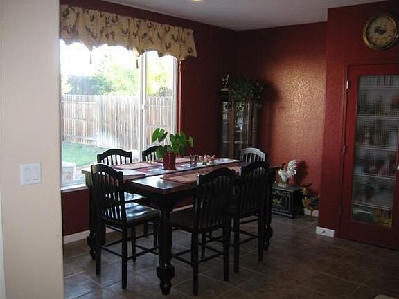 4th image of 1908 Letterkenny Dr