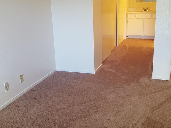 5th image of 9333 Musselman Dr #31