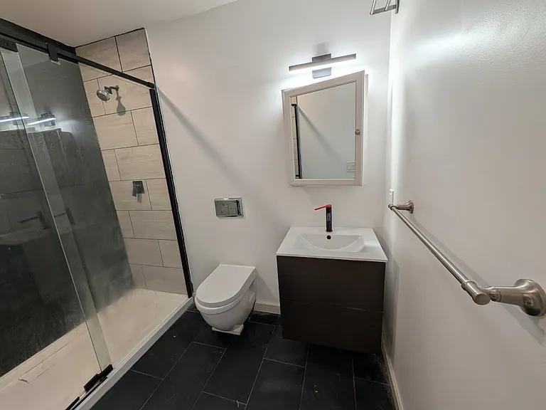 30 Springside Ave #1E — Photo 7
