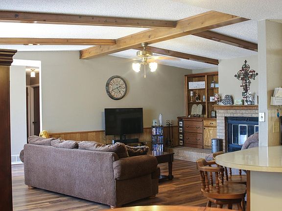 4th image of 2202 Avenue H