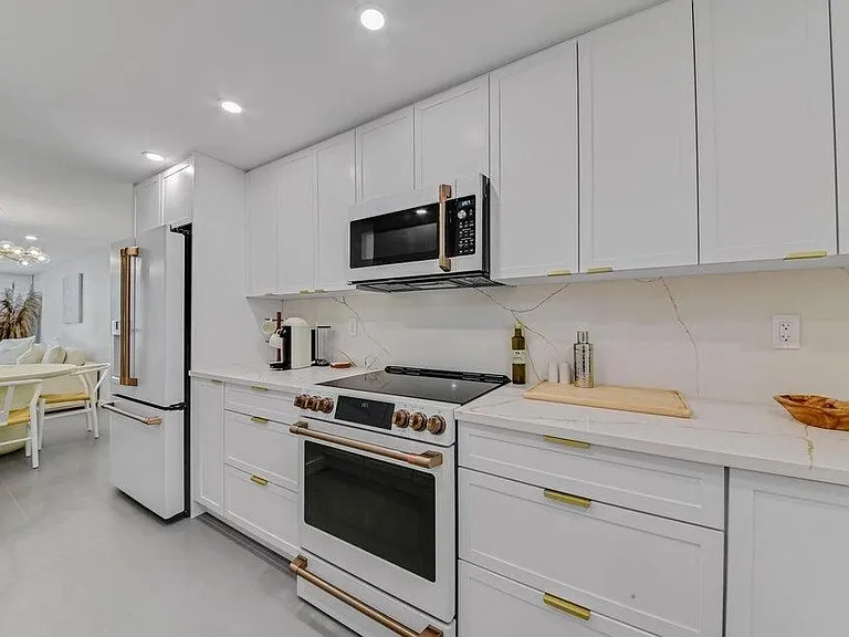 765 Jeffery St #1-101 — Photo 3
