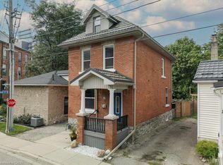 6 Alice St, Guelph, ON N1E2Z6
