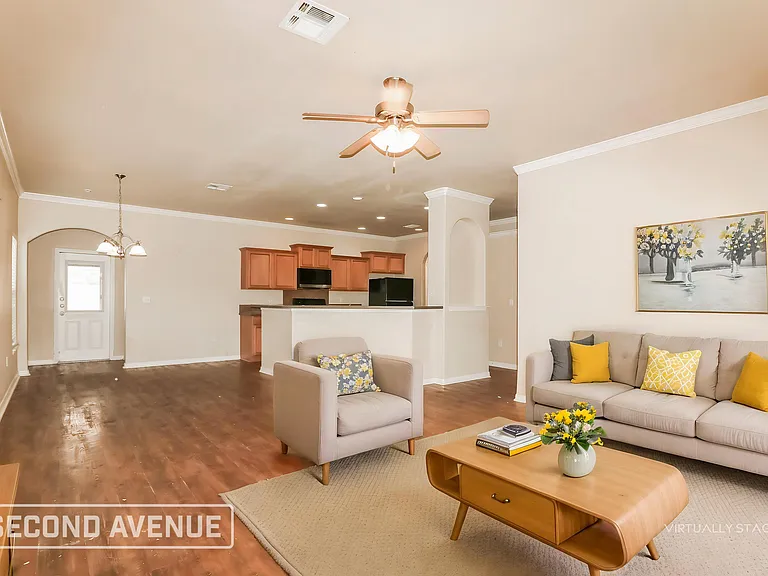 2525 Whirlwind St — Photo 2