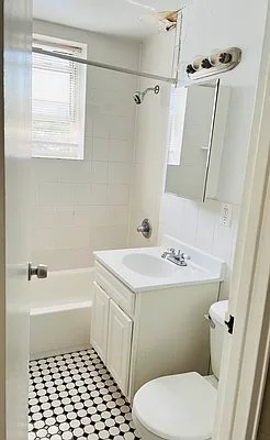 Rented by Bell Realty | media 11