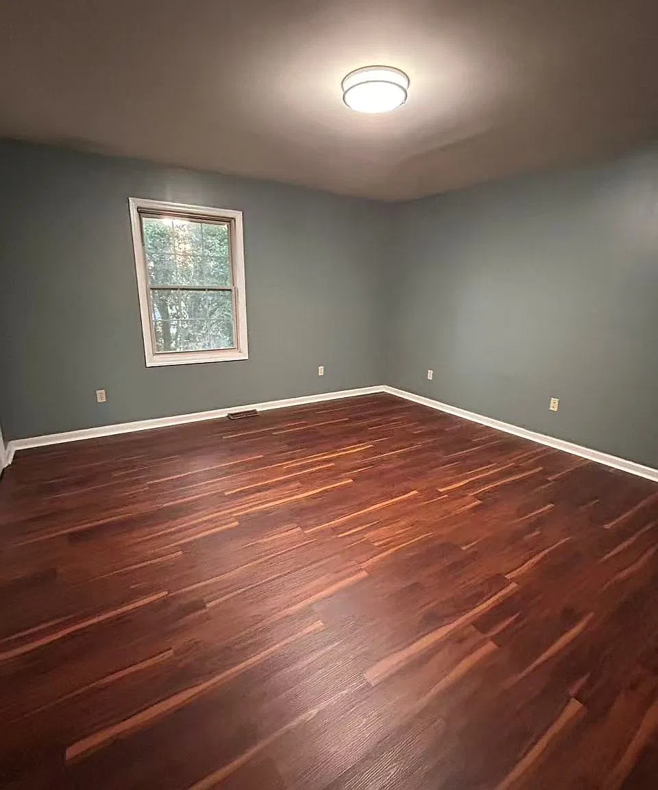 3 bed, 1296 sqft, $1,249 — Photo 4