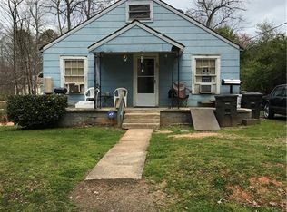 1075 Heitman Ct, Winston Salem, NC 27107