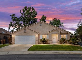 6604 Mill Creek Dr, Bakersfield, CA 93313