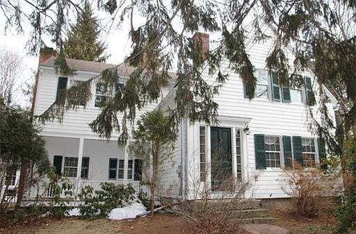 1st image of 364 Central St