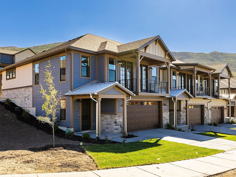 1st image of 5978 N Fairview Dr #241