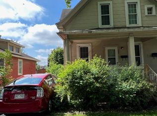 725 Spruce St, Madison, WI 53715