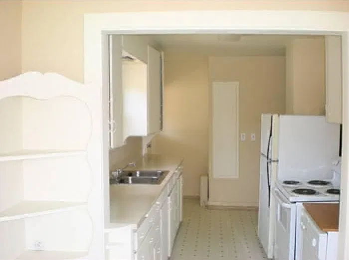 4 bed, 1.5 bath, 1468 sqft, $3,150 — Photo 4