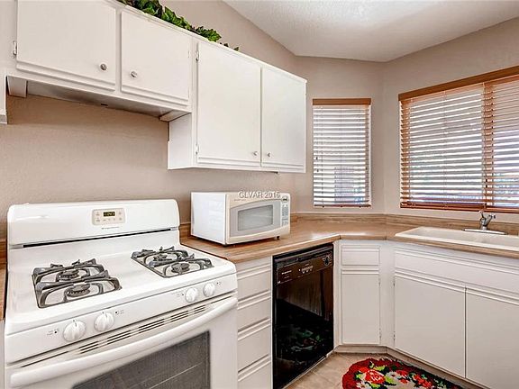 5th image of 4460 Tigress Cir