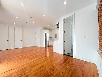 684 Riverside Drive, #1E