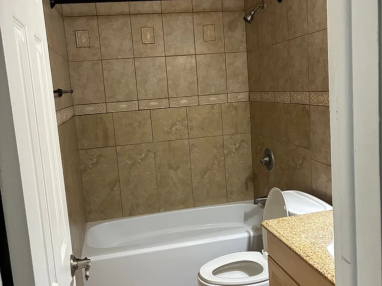 1860 NW 59th Ave #A — Photo 7