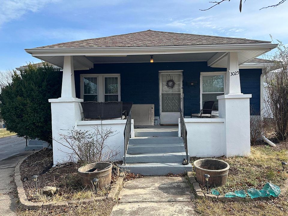 1st image of 3025 S Pearl Avenue