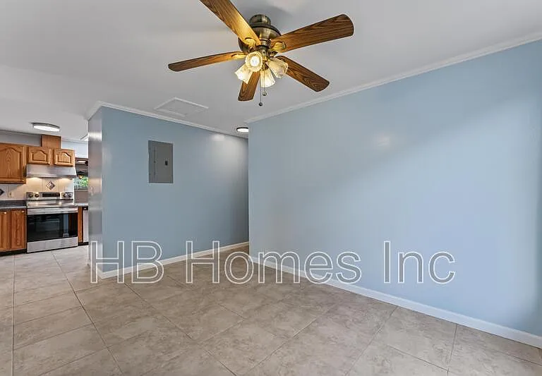 1514 Hele St — Photo 14