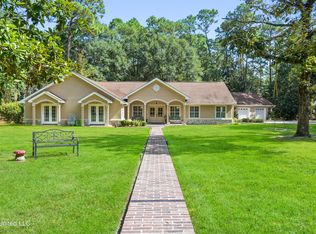 7508 Davenport Ln, Ocean Springs, MS 39564