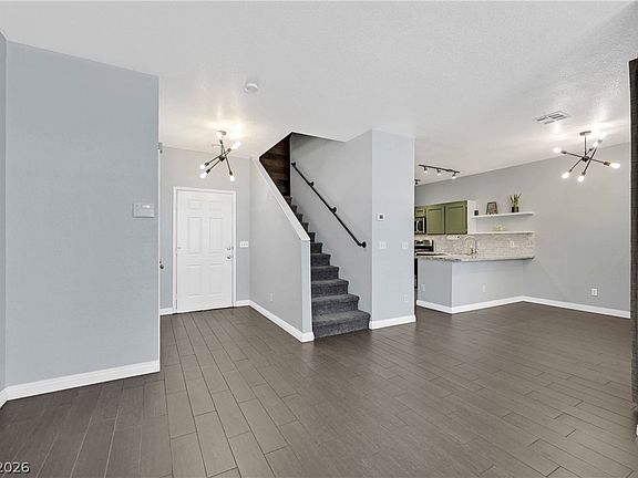 4th image of 251 S Green Valley Pkwy Unit 2012