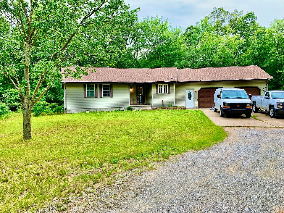 3043 S Wolf Lake Rd, Fruitport, MI 49415 Zillow