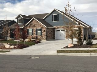 723 Ridge Top Cir, North Salt Lake, UT 84054