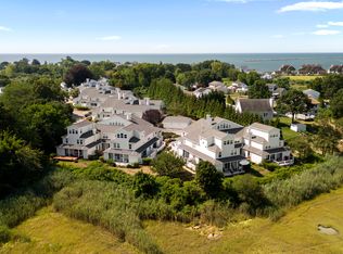 175 S End Rd UNIT E31, East Haven, CT 06512