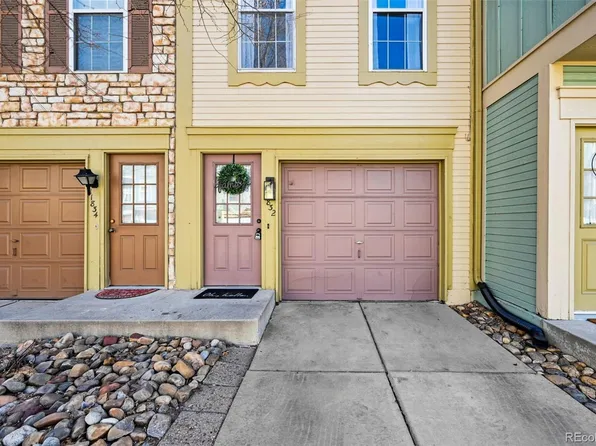 11832 E Kepner Drive, Aurora, CO 80012