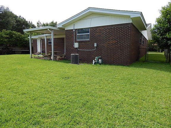 4th image of 328 Leah Miller Dr