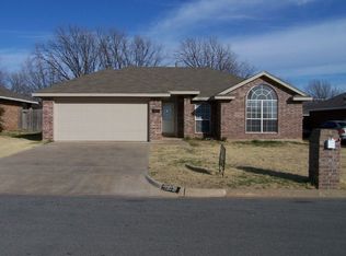 1213 Lisa Ln, Burkburnett, TX 76354