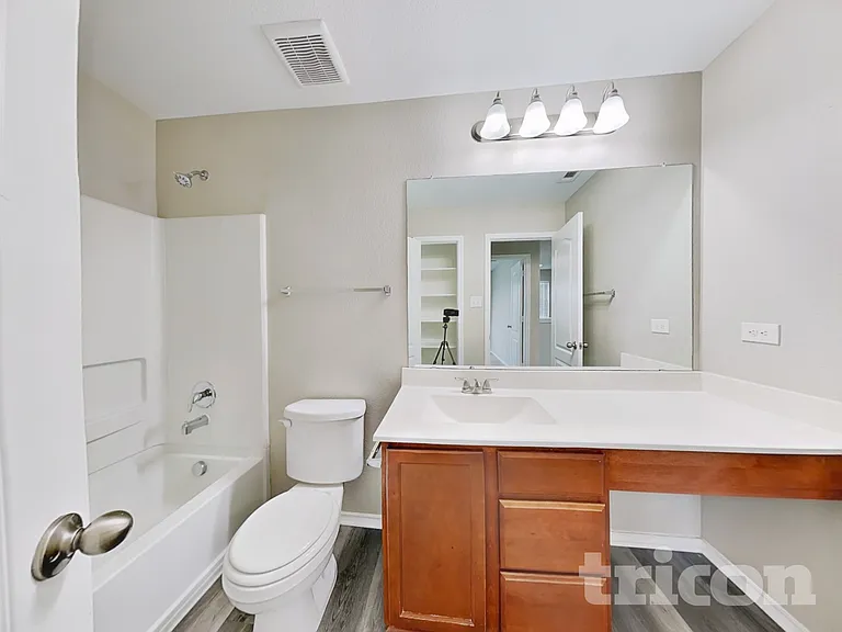 4534 Olympus Bay — Photo 15