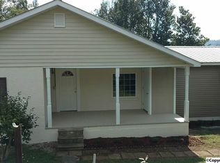 1400 Old Winchester Rd, New Market, AL 35761