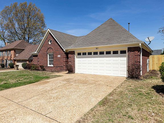 5th image of 7848 Wentworth Dr