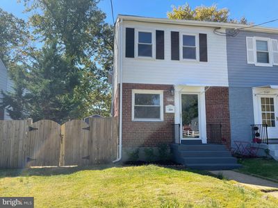 2105 Rollins Dr, Alexandria, VA, 22307