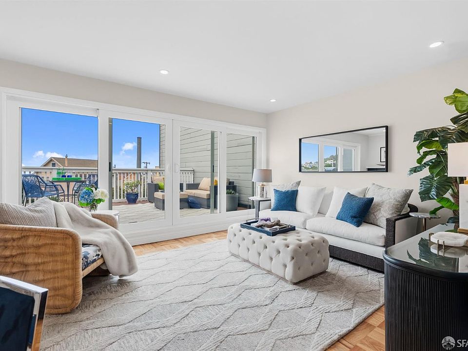 1st image of 3258 Market St APT 4