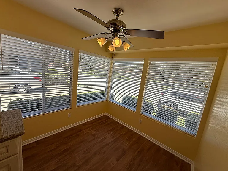 7208 Village 7 — Photo 9