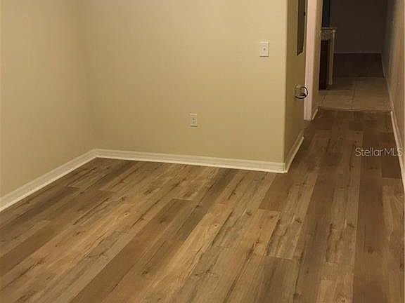 2nd image of 466 Carina Cir