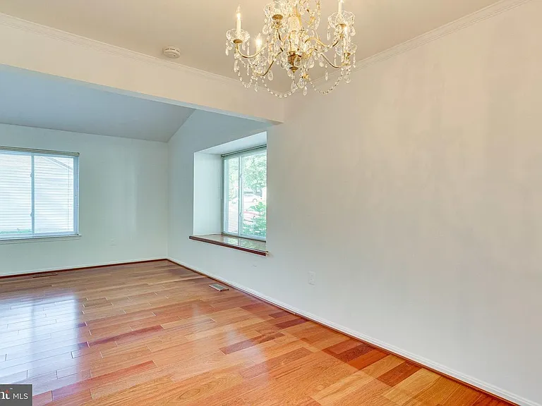 3 Melmark Ct — Photo 15
