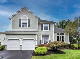 66 Yuma Trl, Branchburg, NJ 08876