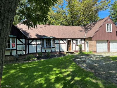 32325 Eddy Rd, Willoughby Hills, OH, 44094