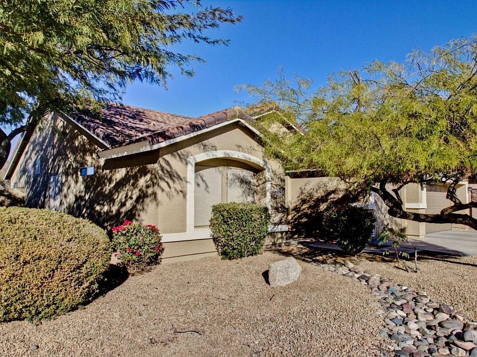 1st image of 4138 W Menadota Dr