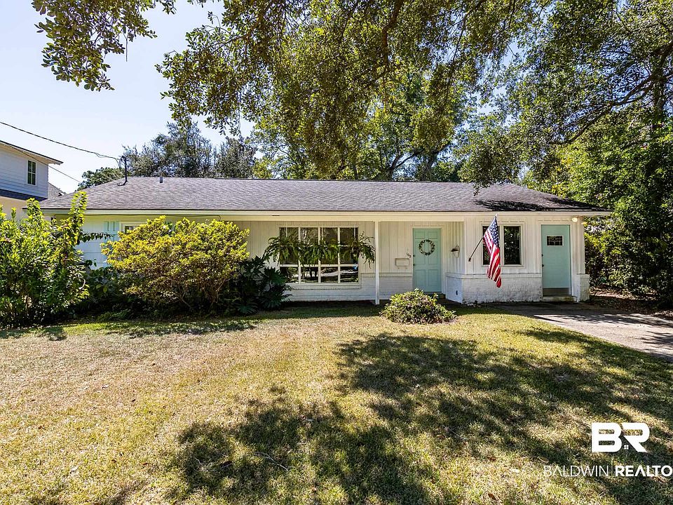 1st image of 102 Fig Ave