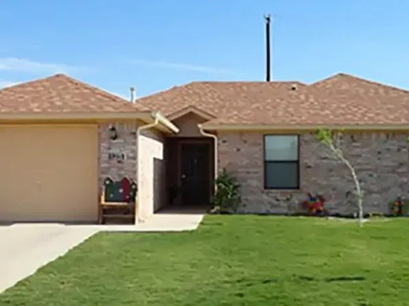 108 Round Rock Dr #108, Eagle Pass, TX 78852