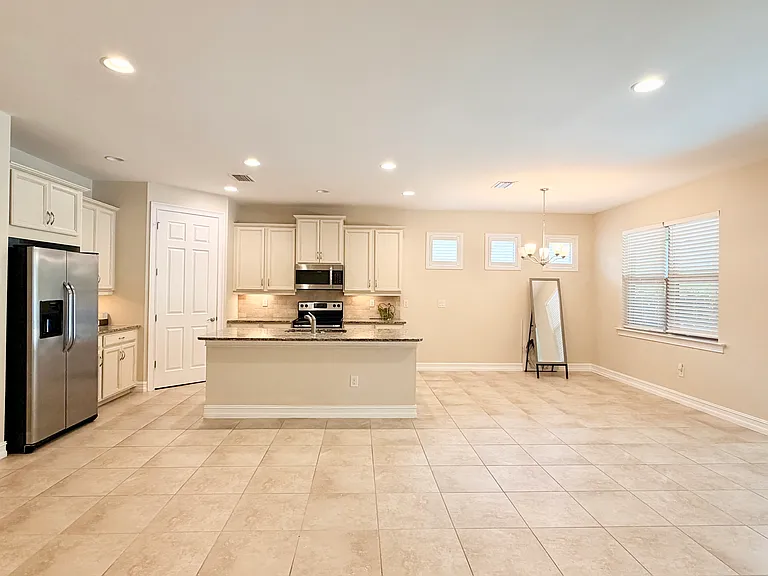 16432 Aberdeen Way — Photo 9