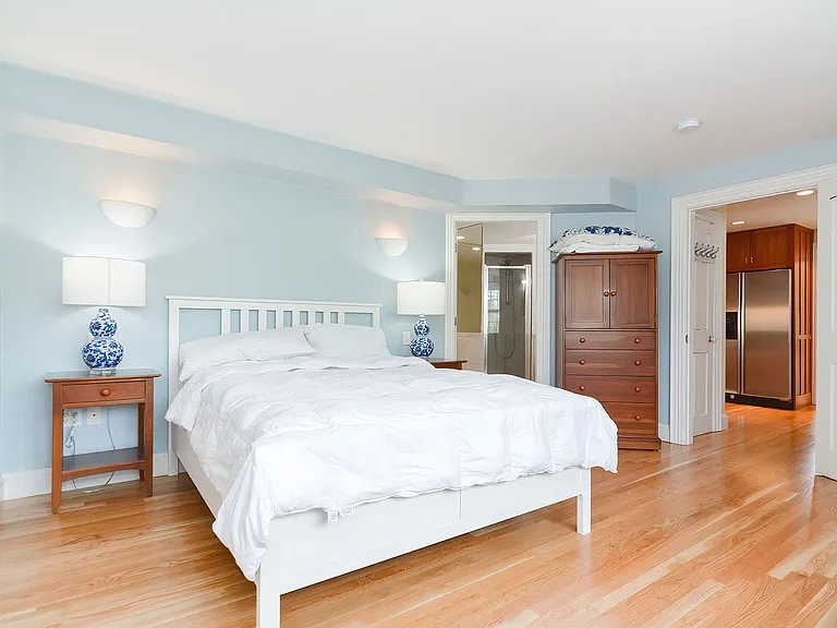 37 Rocky Neck Ave #A — Photo 21