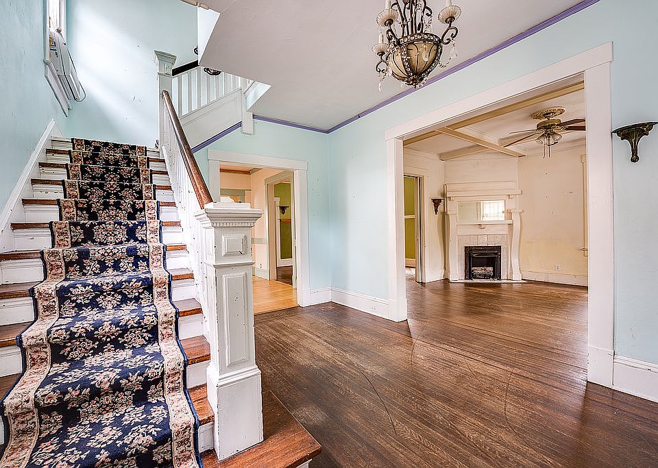 1st image of 1229 Boulevard
