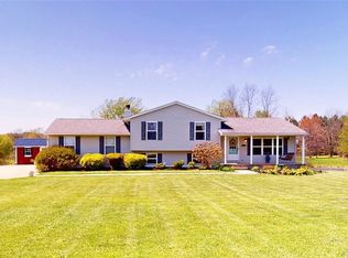 18440 Rapids Rd, Hiram, OH 44234