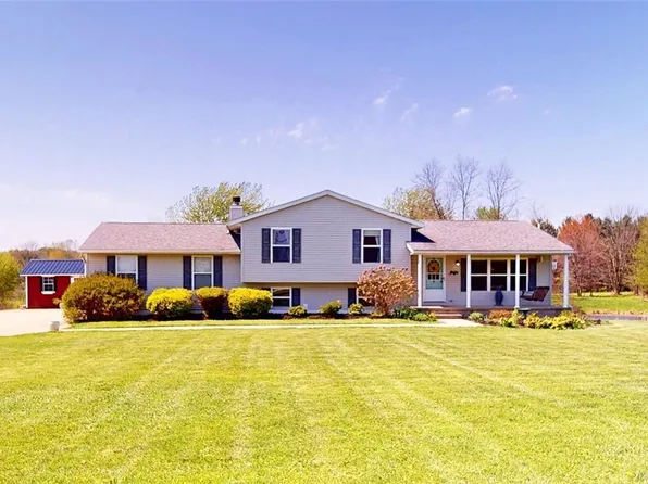 18440 Rapids Rd, Hiram, OH 44234