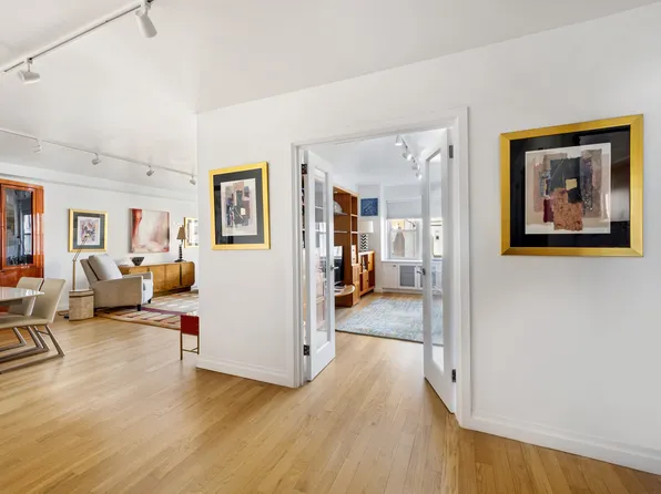 50 East 79th Street image 4 of 14