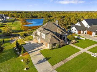 4425 Williams Lake Dr, College Station, TX 77845